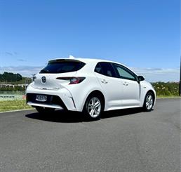 2020 Toyota Corolla - Thumbnail