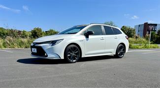 2019 Toyota Corolla - Thumbnail