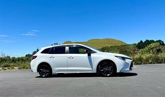 2020 Toyota Corolla - Thumbnail