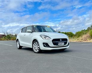 2022 Suzuki Swift - Thumbnail